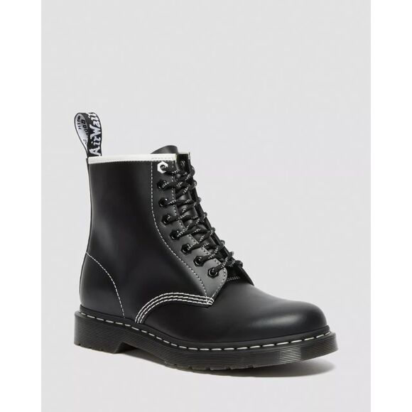 Doc Martens AirWair Black Boots Unisex Men\'s Size 7 Women Size 8 New main image 4